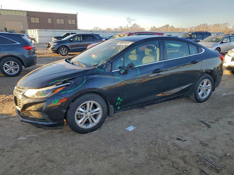 Фото 1 - CHEVROLET CRUZE