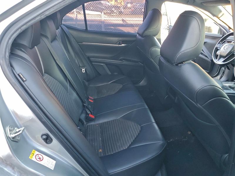 Фото 10 - TOYOTA CAMRY