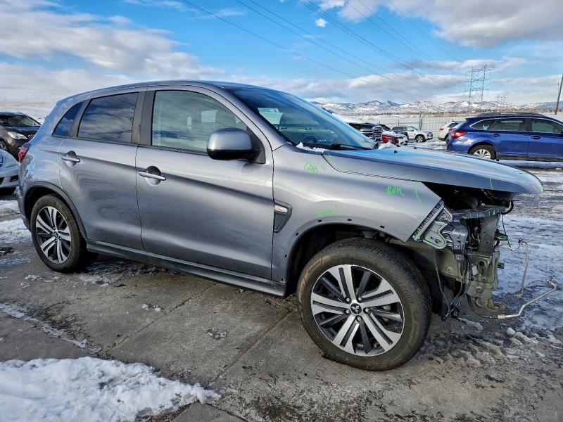 Фото 4 - MITSUBISHI OUTLANDER