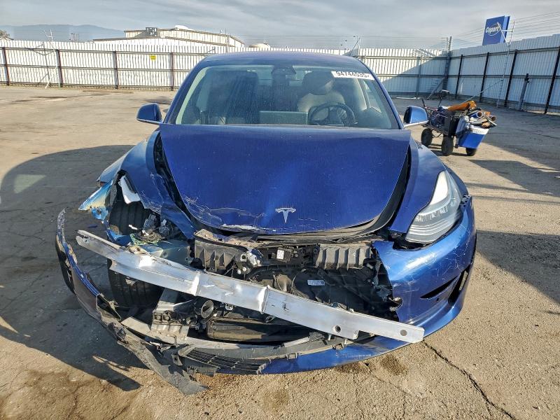 Фото 5 - TESLA MODEL 3