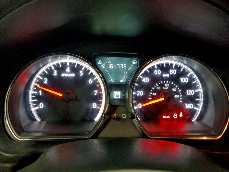 Фото 9 - NISSAN VERSA