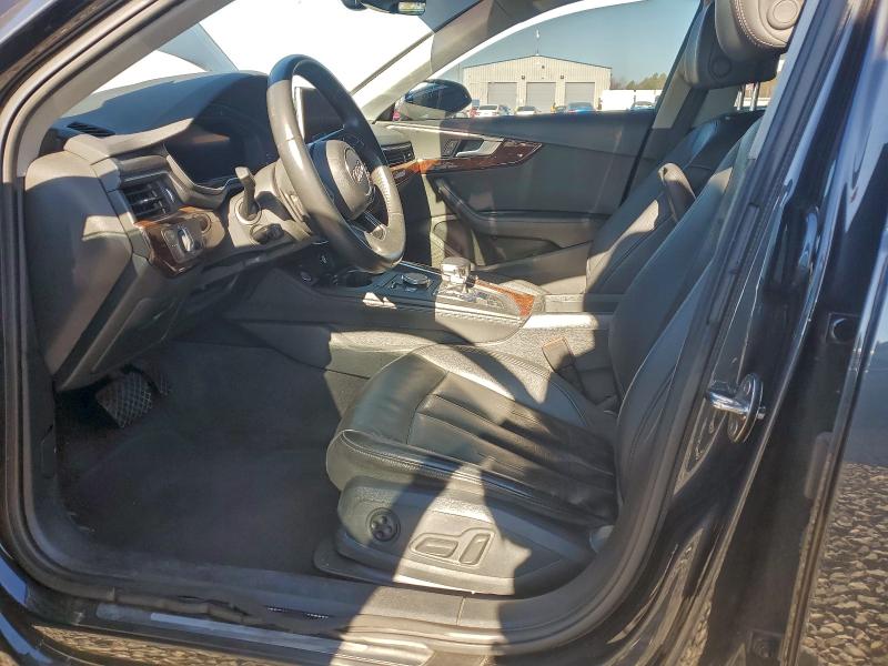 Фото 7 - AUDI A4