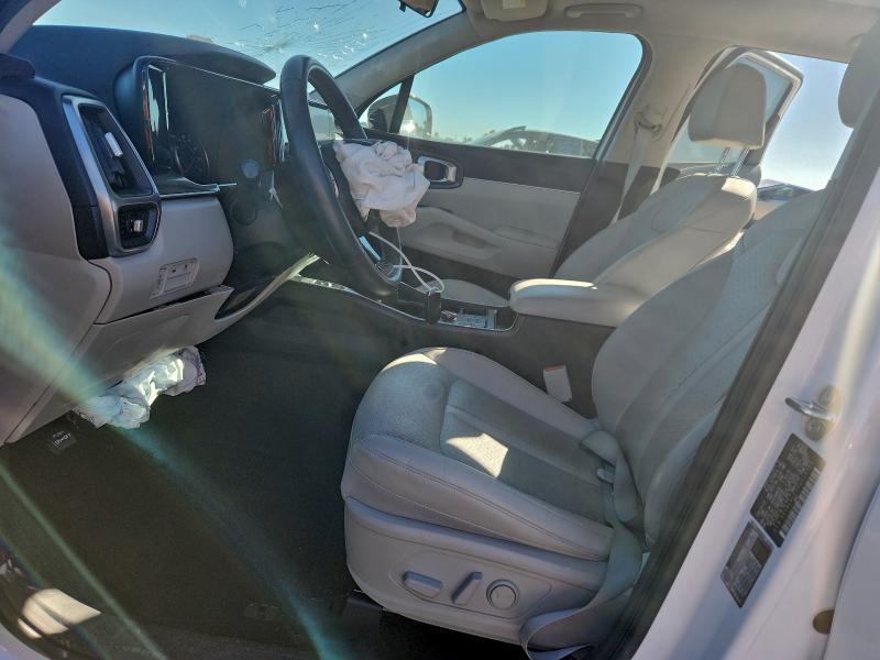 Фото 7 - KIA SORENTO