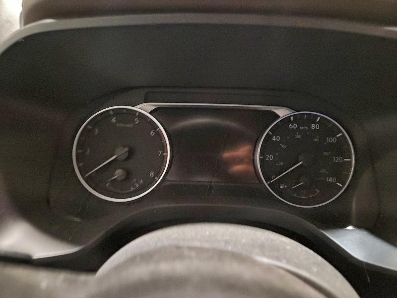 Фото 9 - NISSAN ROGUE