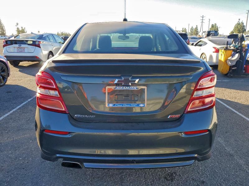 Фото 6 - CHEVROLET SONIC