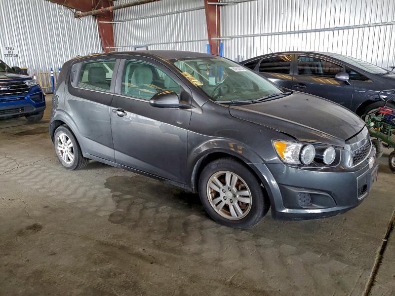 Фото 4 - CHEVROLET SONIC