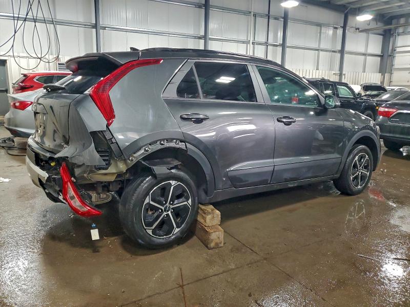 Фото 3 - KIA NIRO
