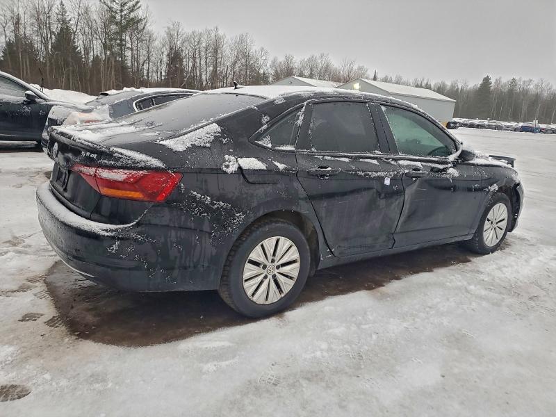 Фото 3 - VOLKSWAGEN JETTA