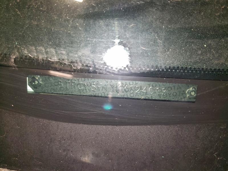 Фото 12 - TOYOTA TUNDRA