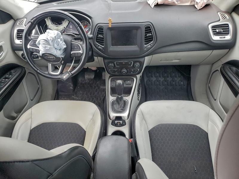 Фото 8 - JEEP COMPASS