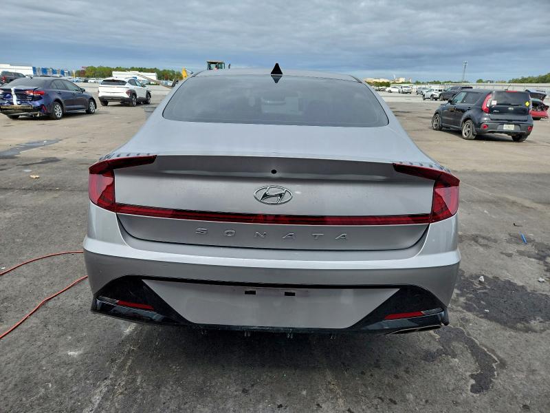 Фото 6 - HYUNDAI SONATA