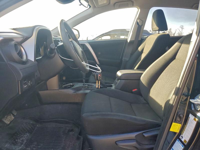 Фото 7 - TOYOTA RAV4