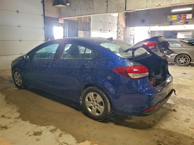 Фото 2 - KIA FORTE