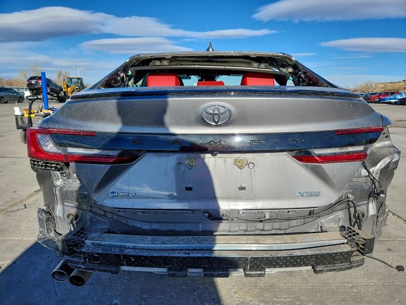 Фото 6 - TOYOTA CAMRY