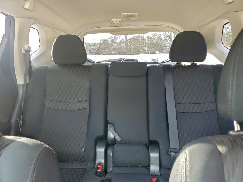 Фото 10 - NISSAN ROGUE