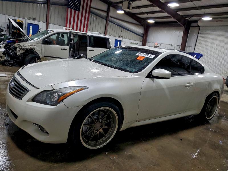 Фото 1 - INFINITI Q60