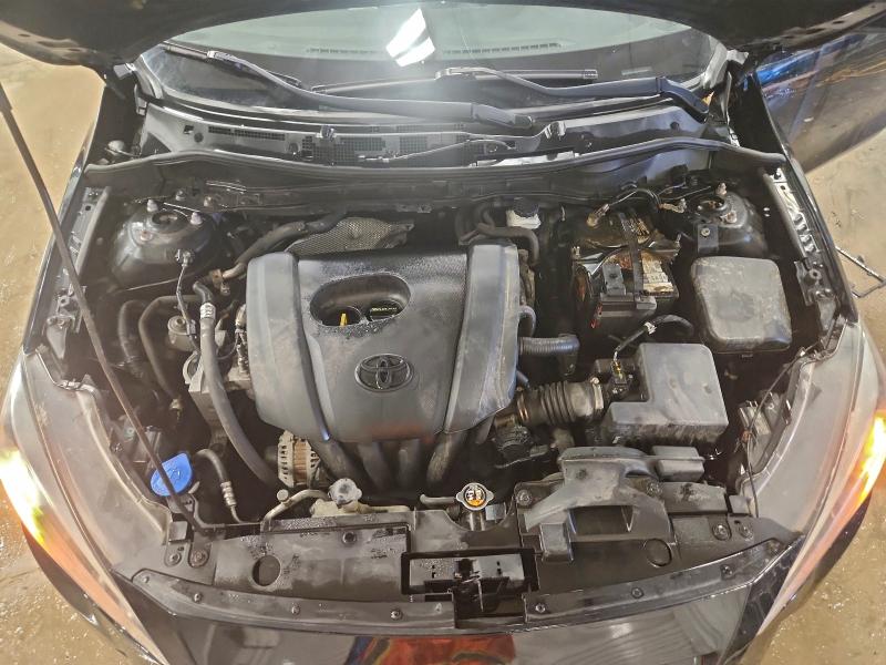 Фото 11 - TOYOTA YARIS