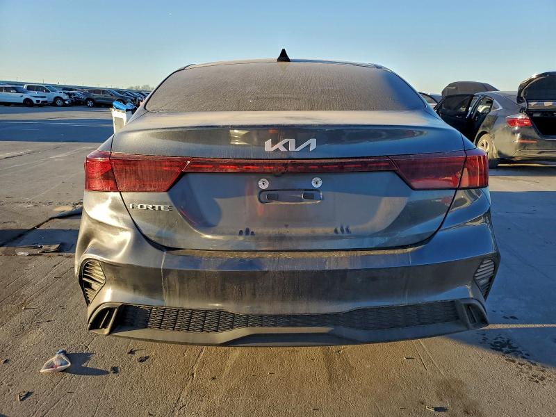 Фото 6 - KIA FORTE