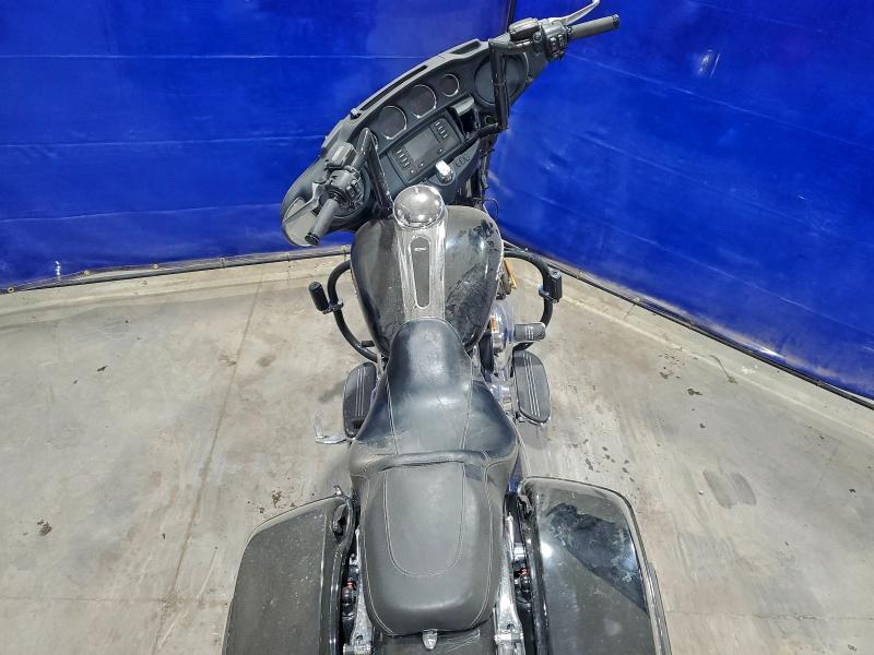 HARLEY-DAVIDSON FL 2014