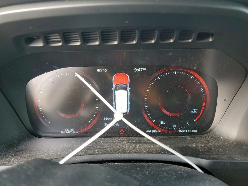 Фото 9 - VOLVO XC90