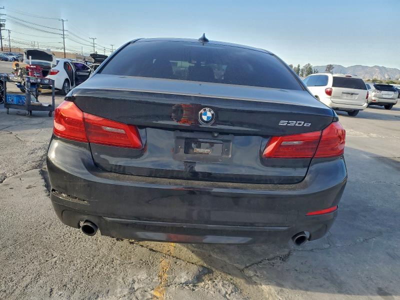 Фото 6 - BMW 5 SERIES