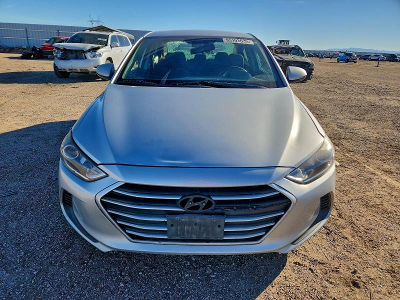 Фото 5 - HYUNDAI ELANTRA