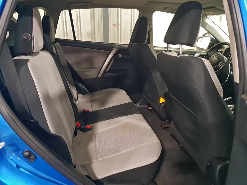 Фото 11 - TOYOTA RAV4