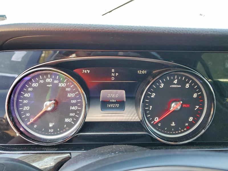 Фото 9 - MERCEDES-BENZ E-CLASS