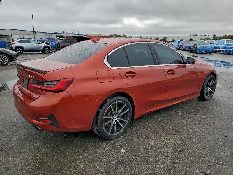 Фото 3 - BMW 3 SERIES