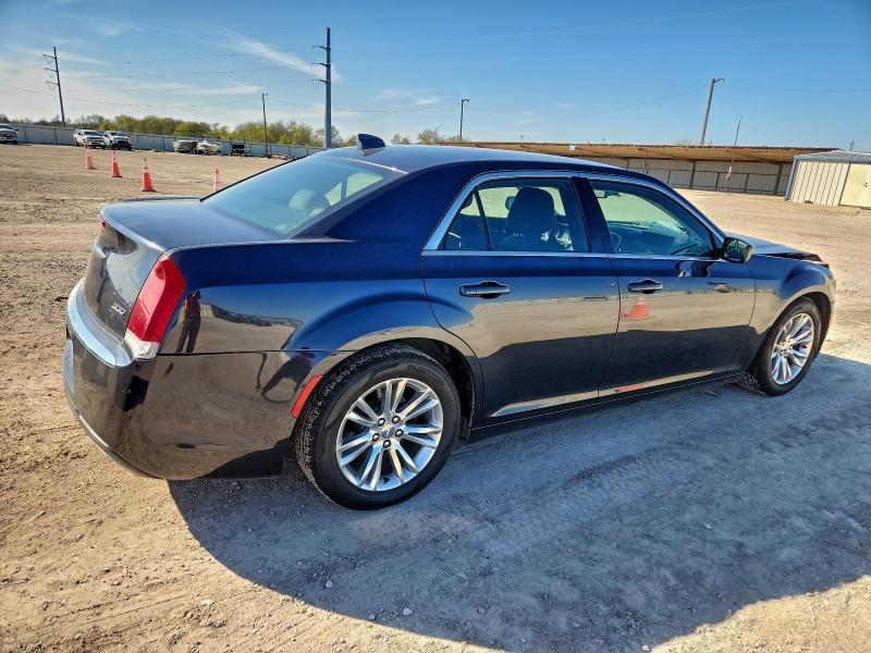 Фото 3 - CHRYSLER 300