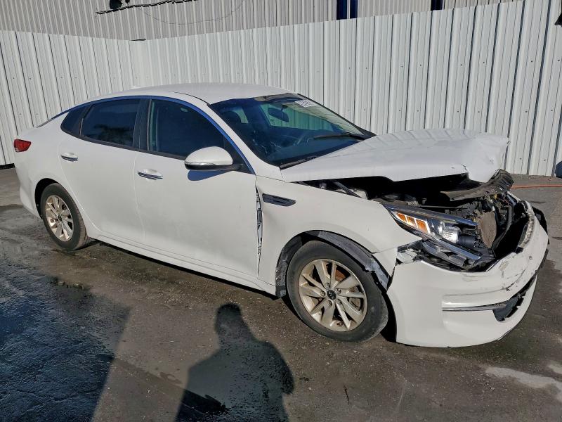 Фото 4 - KIA OPTIMA