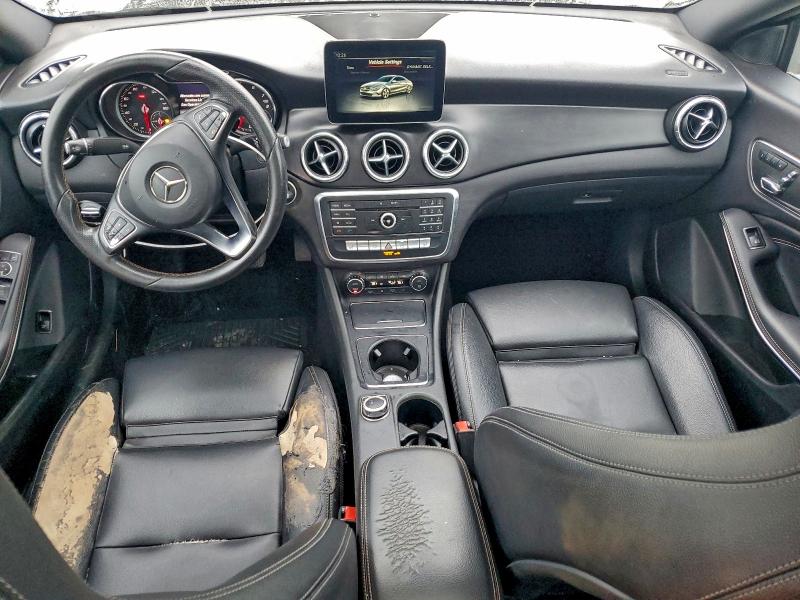 Фото 8 - MERCEDES-BENZ CLA-CLASS