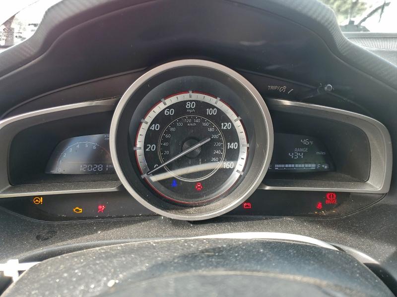 Фото 9 - MAZDA 3