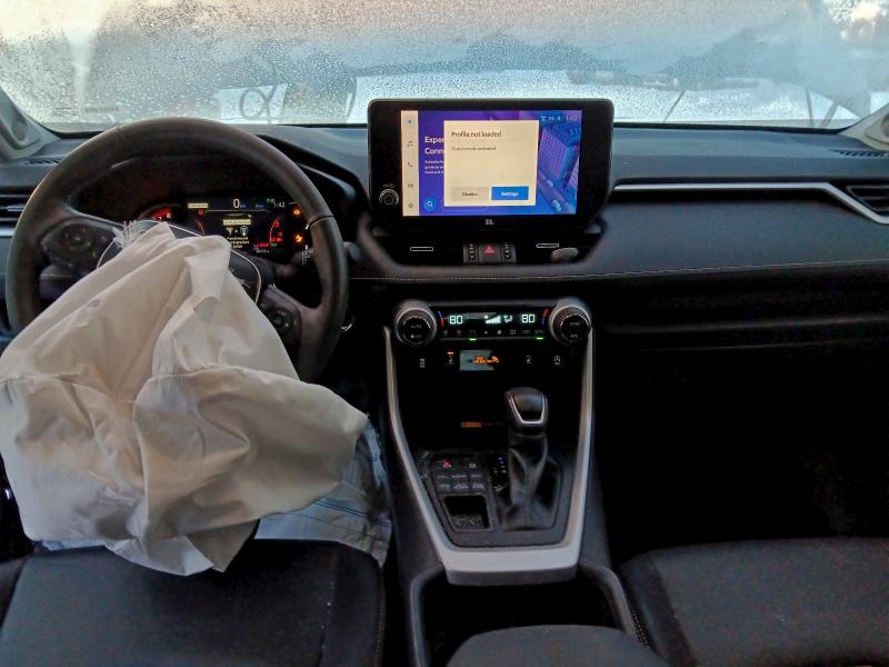 Фото 8 - TOYOTA RAV4