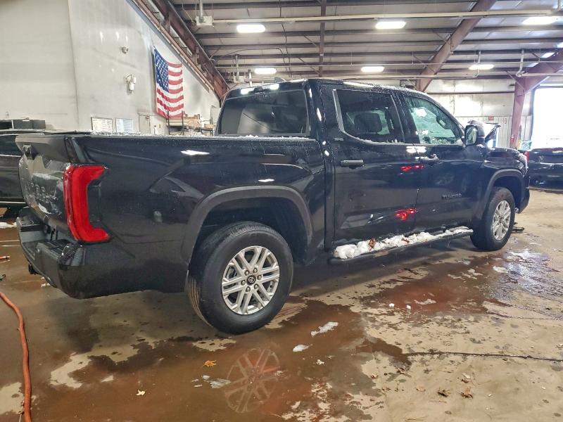 Фото 3 - TOYOTA TUNDRA