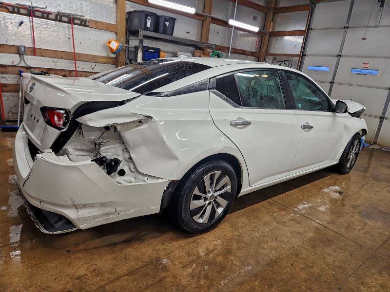 Фото 3 - NISSAN ALTIMA