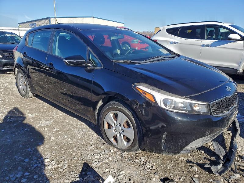 Фото 4 - KIA FORTE