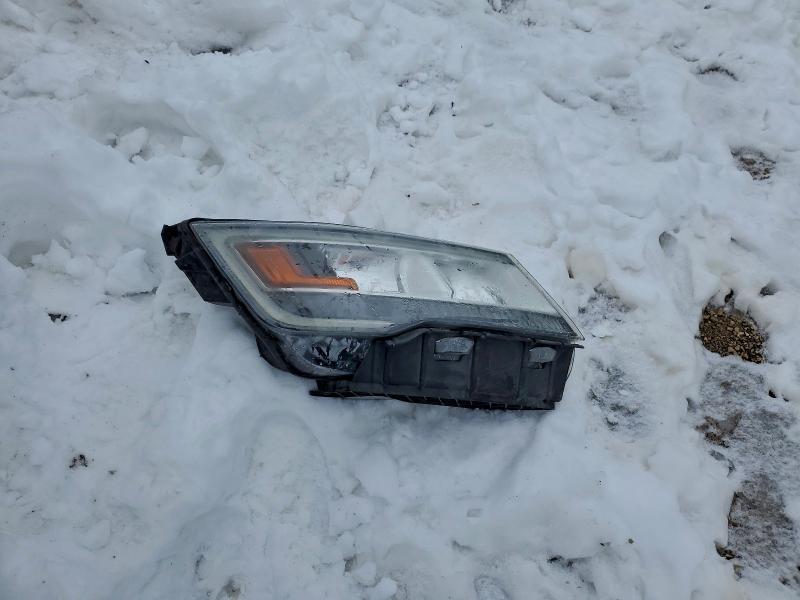 Фото 13 - FORD EXPLORER