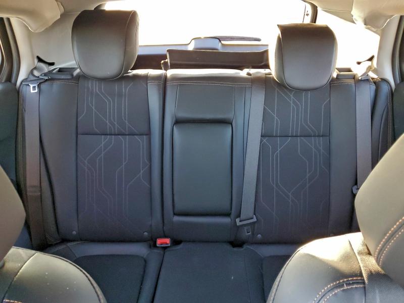 Фото 10 - CHEVROLET TRAX