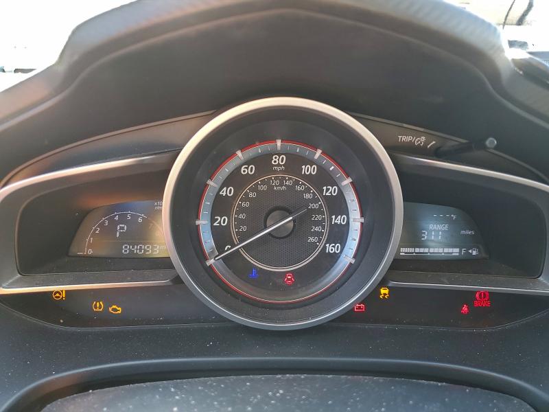 Фото 9 - MAZDA 3