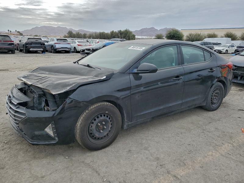 Фото 1 - HYUNDAI ELANTRA