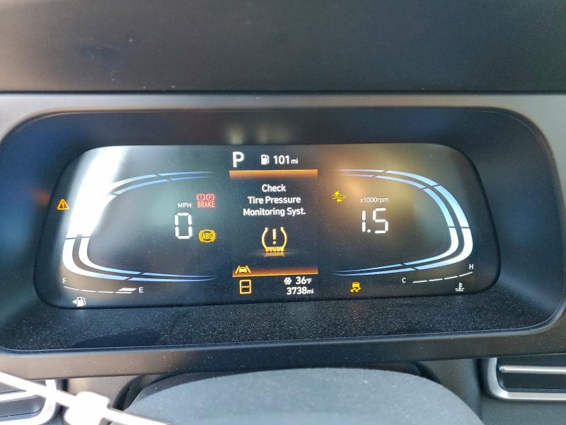 Фото 9 - HYUNDAI ELANTRA