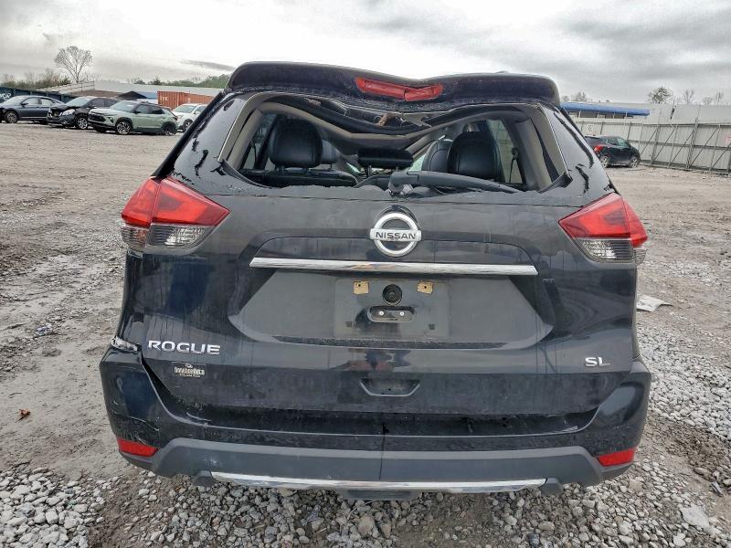 Фото 6 - NISSAN ROGUE