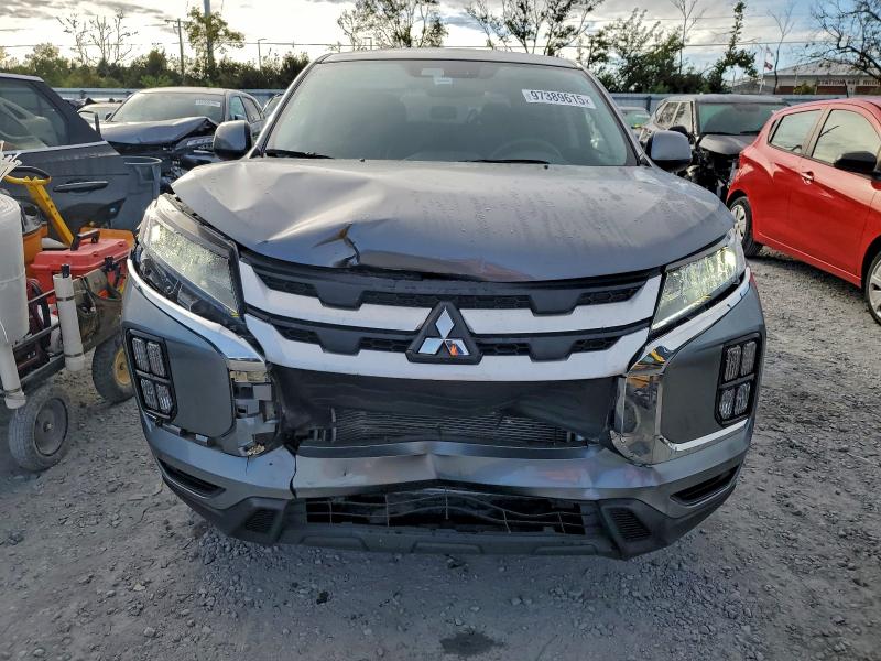 Фото 5 - MITSUBISHI OUTLANDER