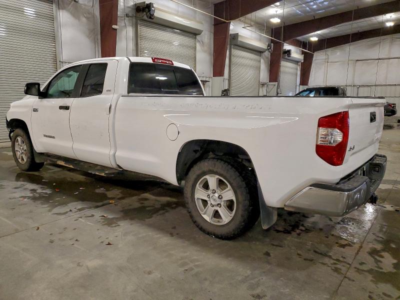 Фото 2 - TOYOTA TUNDRA