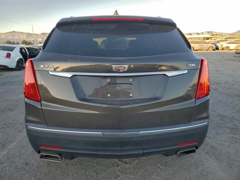 Фото 6 - CADILLAC XT5