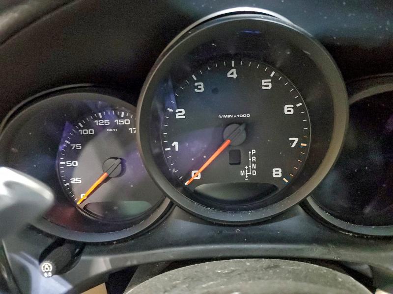 Фото 9 - PORSCHE MACAN