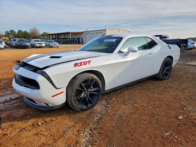 Фото 1 - DODGE CHALLENGER