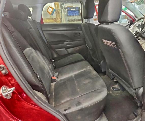 Фото 11 - MITSUBISHI OUTLANDER