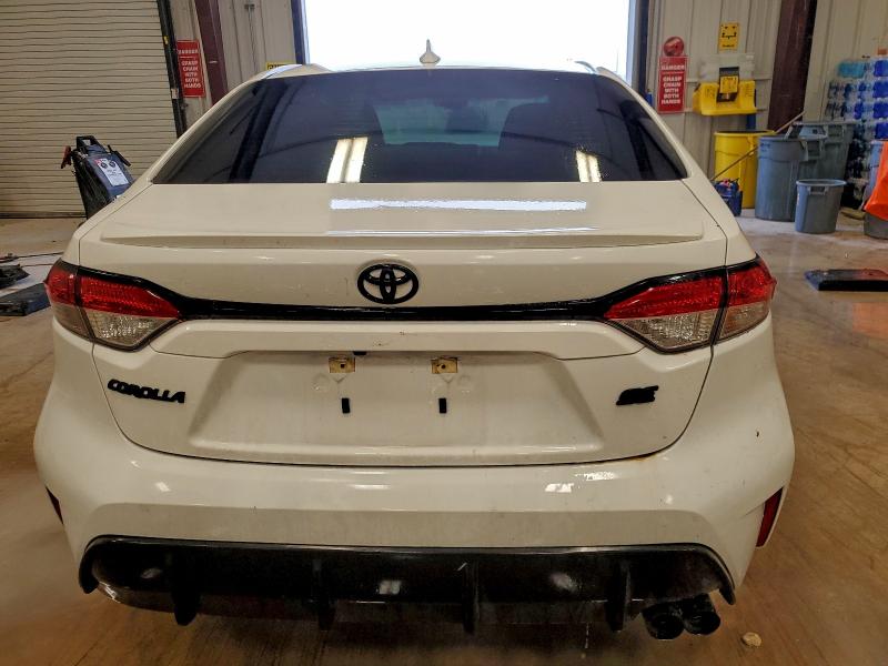 Фото 6 - TOYOTA COROLLA